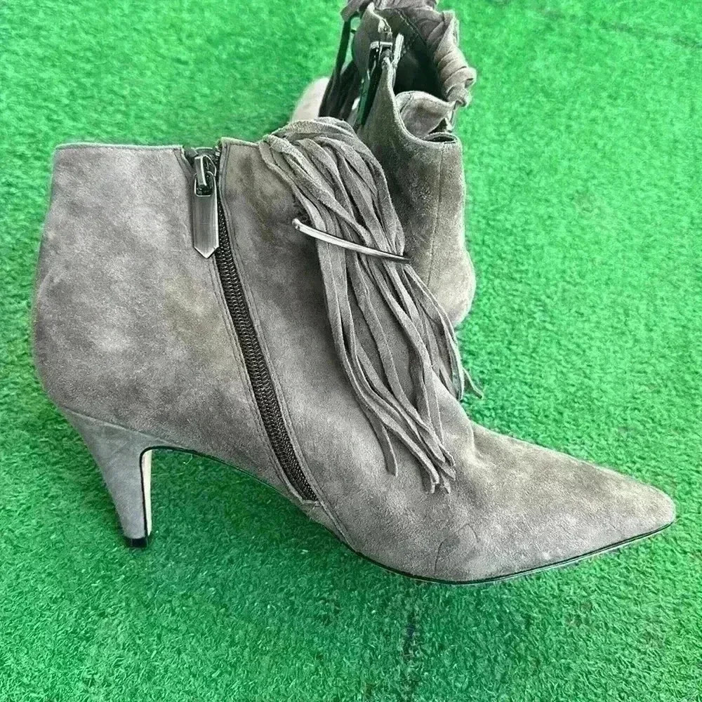 Brian Atwood - Picture 6 of 8